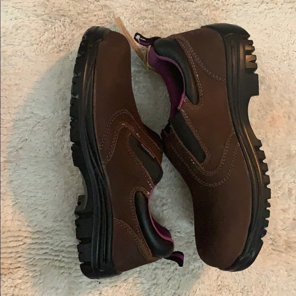 Avenger work boots